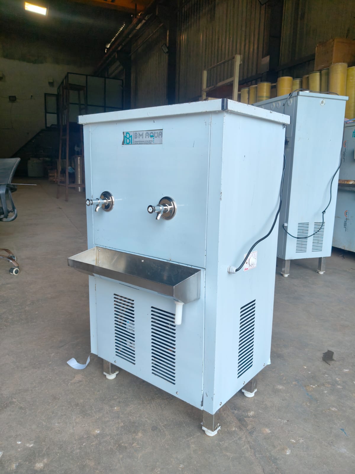 Water Dispenser View 2